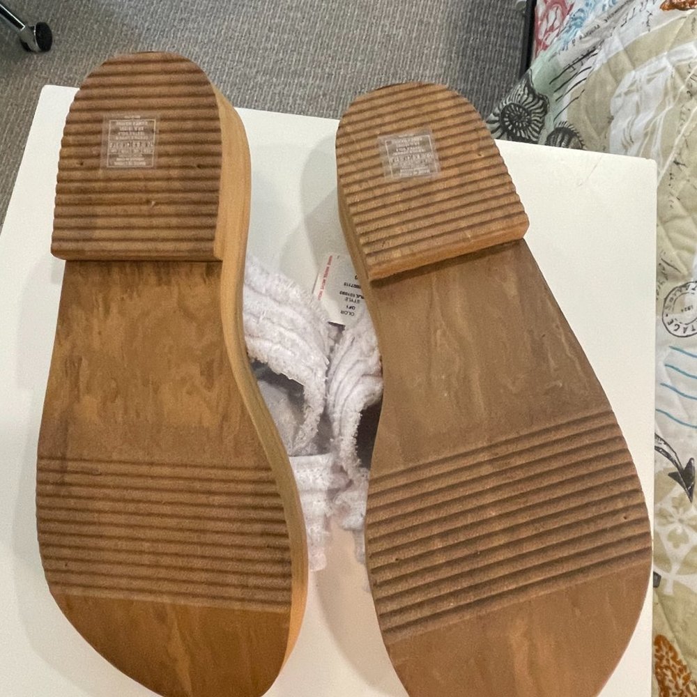 NWT Roxy wedge sandals - Picture 5 of 5